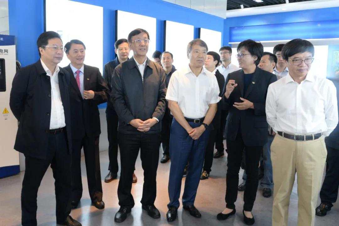 日韩乱码人妻无码系列