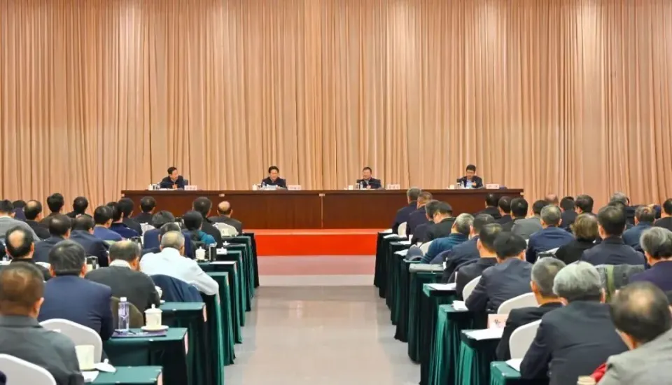 日韩乱码人妻无码系列
