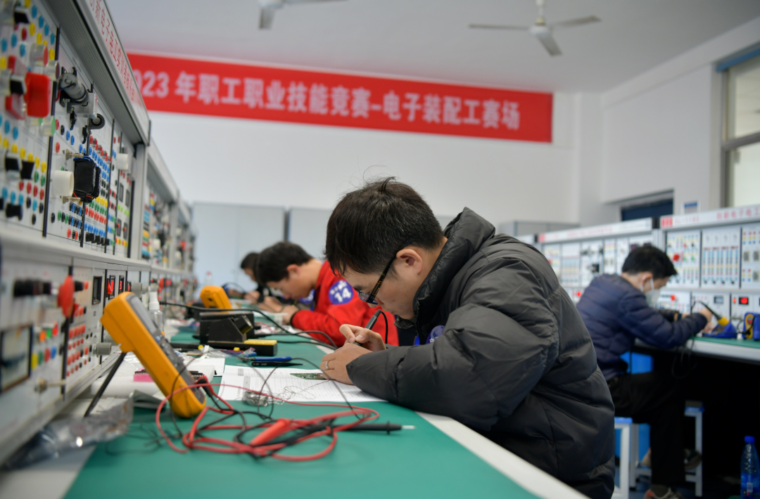 日韩乱码人妻无码系列